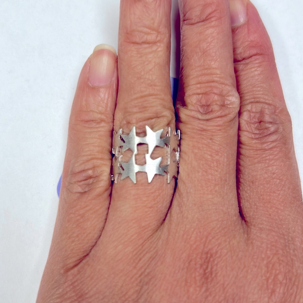 Claire’s Silver Toned Crown Ring “3 For $20”